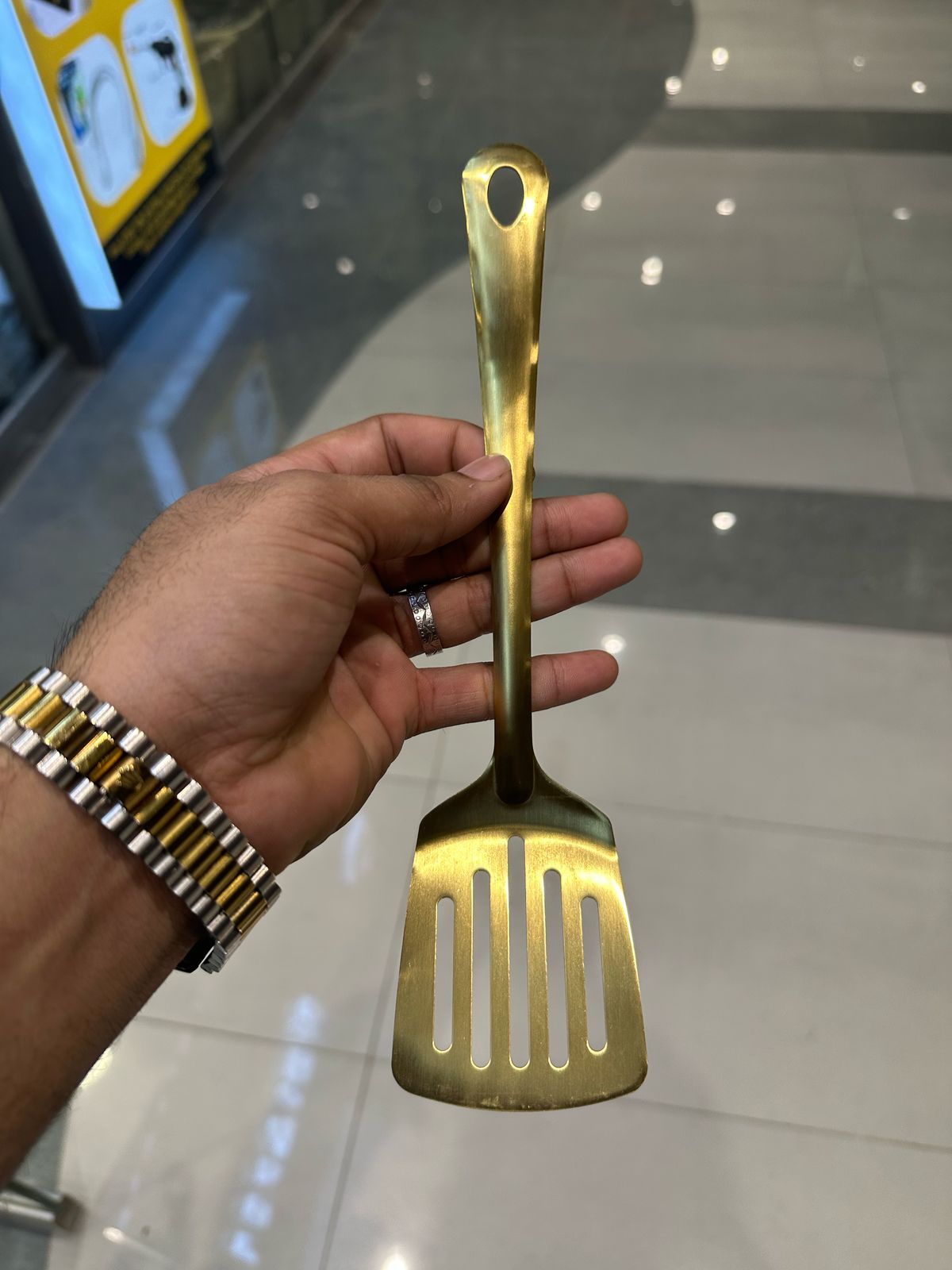 Stainless Steel Luxury Dish Spoon 4 Pcs Set